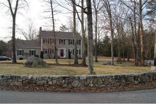 2 Wild Turkey Run, Medway, MA 02053 - photo 1