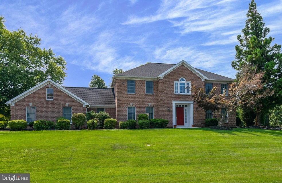 5 Scotland Dr, Reading, PA 19606 - photo 1