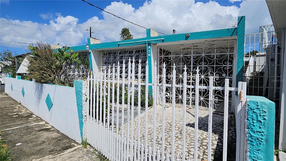 15 E Urbanizacion Severo Quinones unit 850, Carolina, PR 00985 - photo 1