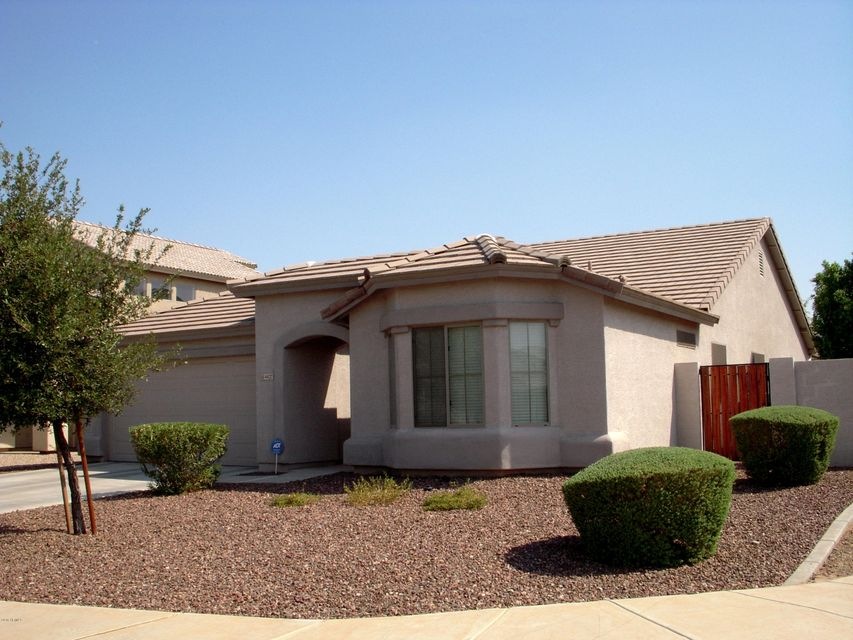 Front of house 4427 W Fremont
