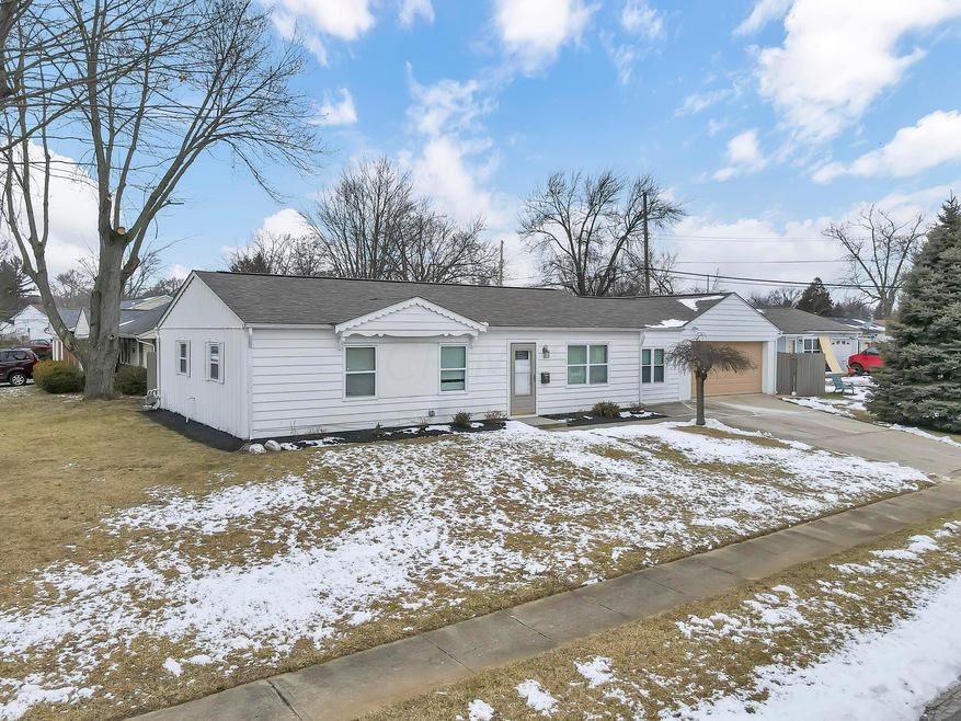 519 Celina Rd, Columbus, OH 43228 - photo 1