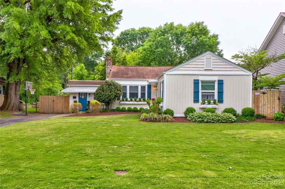 805 Pine St, Mooresville, NC 28115 For Sale