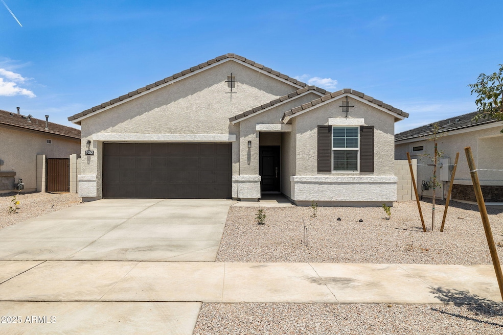 25948 W Hasan Dr, Buckeye, AZ 85326 - photo 1