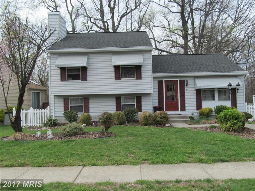 54 Yew Rd, Essex, MD 21221 - photo 1