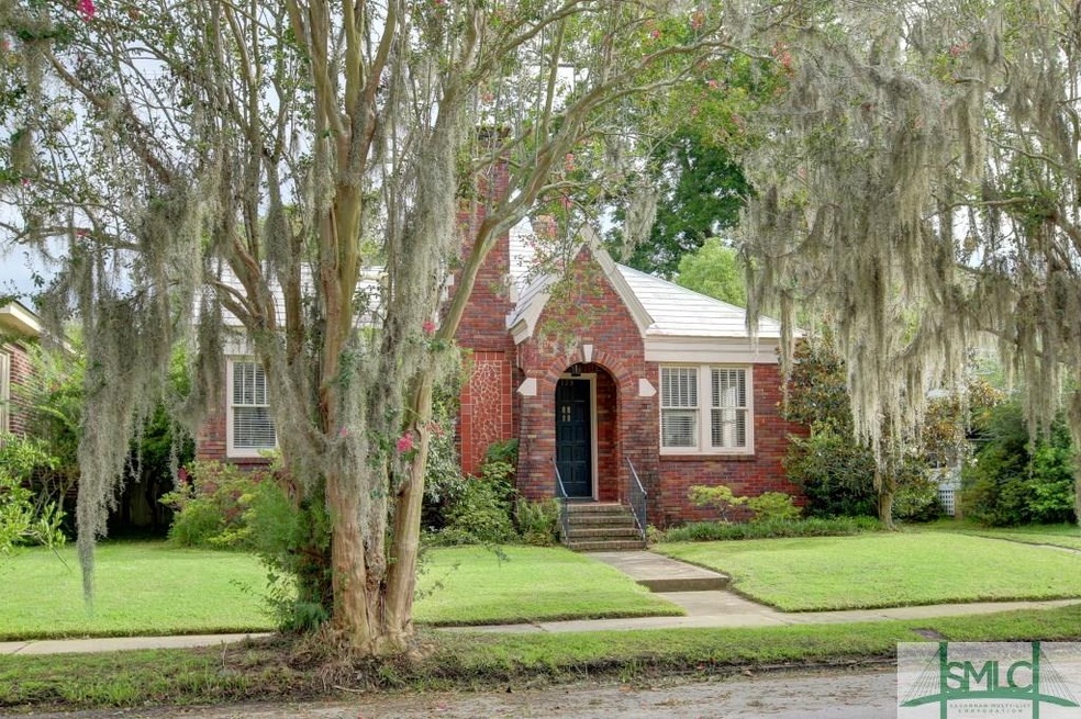 123 E 54th St, Savannah, GA 31405 - photo 1