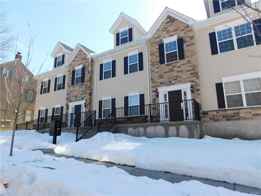 239 W Goepp St unit 101, Bethlehem, PA 18018 - photo 1
