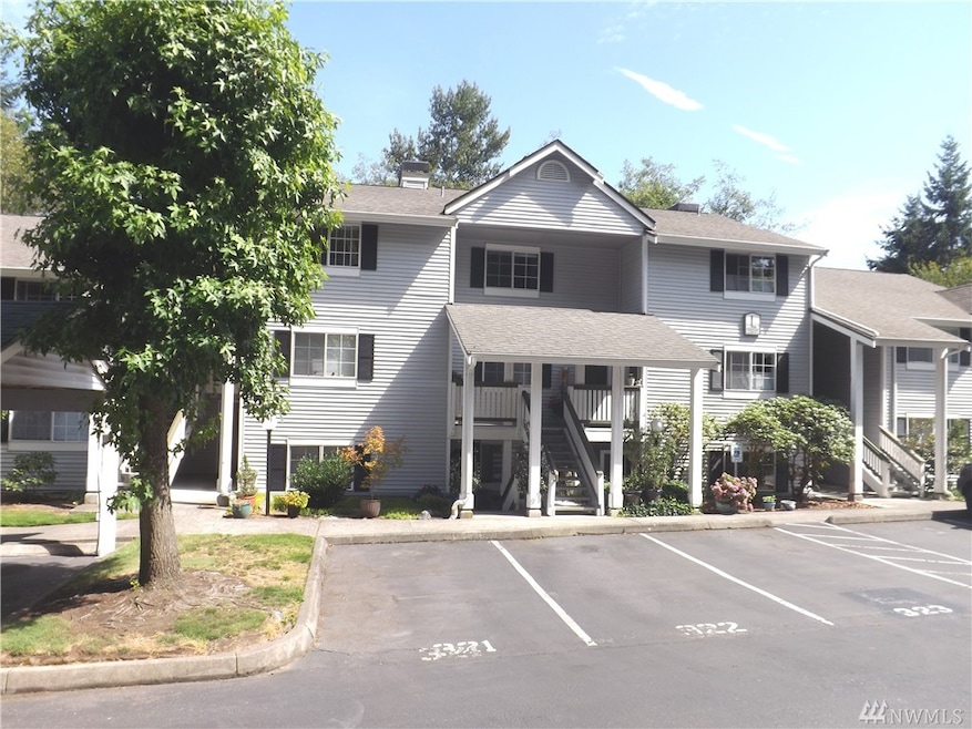 23317 Cedar Way unit 203, Mountlake Terrace, WA 98043 - photo 1