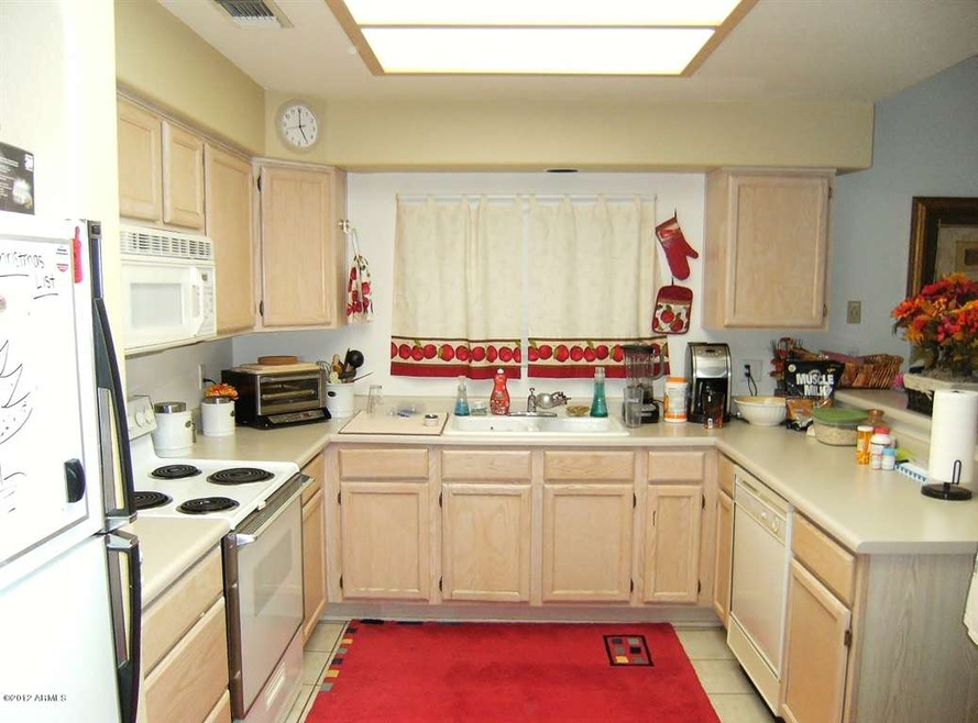 Main Photo 1