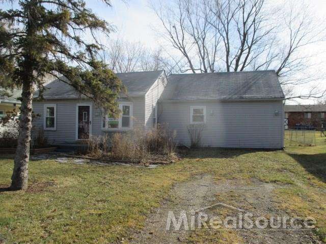 806 Moore St, Davison, MI 48423 - photo 1