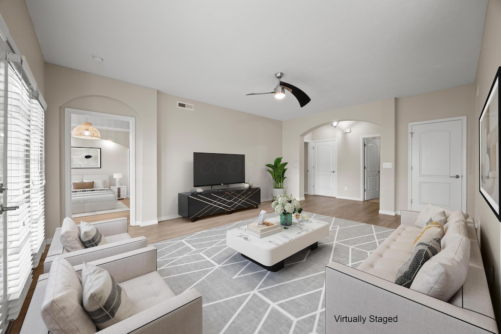 For Sale $324,899 • Co-Listing Agent