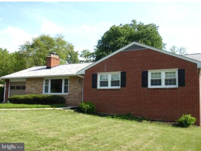 10701 Hunting Ln, Columbia, MD 21044 - photo 1