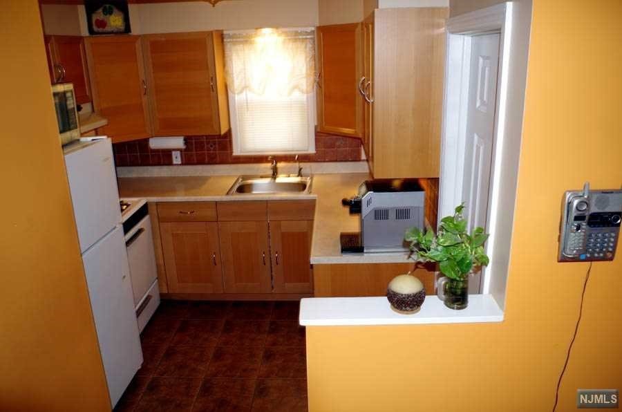 47 Lester St unit 1, Wallington, NJ 07057 - photo 1