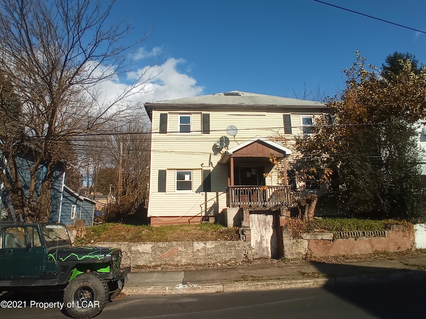 194 Mill St, Pittston, PA 18640 - photo 1