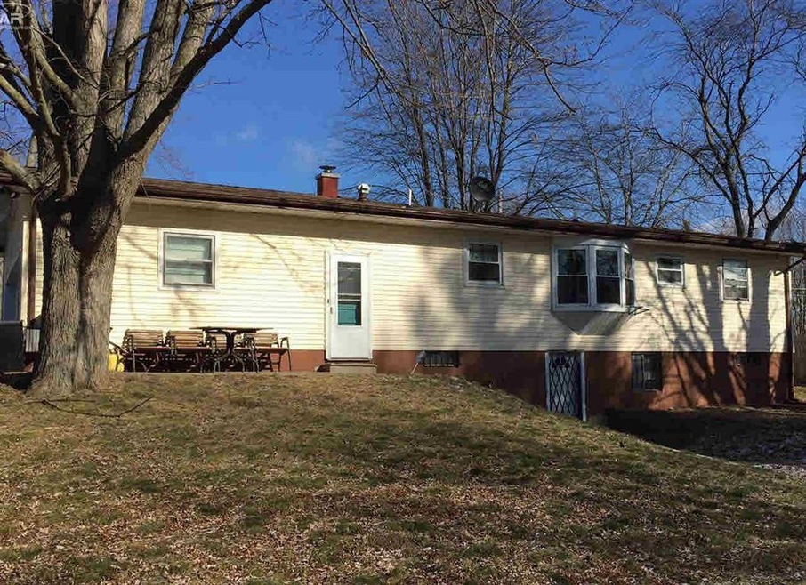 3465 W Carpenter Rd, Flint, MI 48504 - photo 1