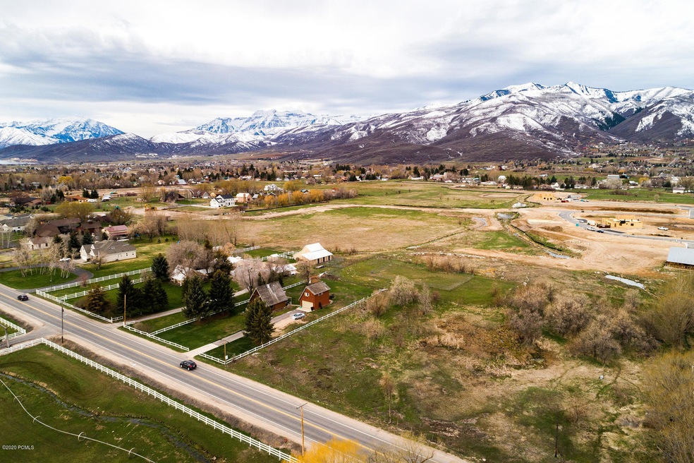 555 N River Rd Midway UT 84049-001-001-5