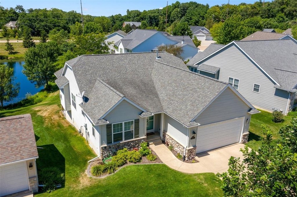 3423 Forest Valley Ct NE, Cedar Rapids, IA 52411 - photo 1