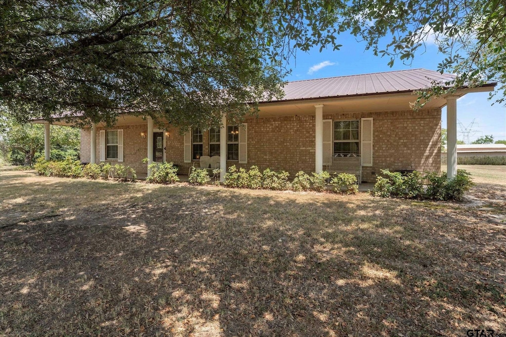 For Sale $400,000 • Co-Listing Agent