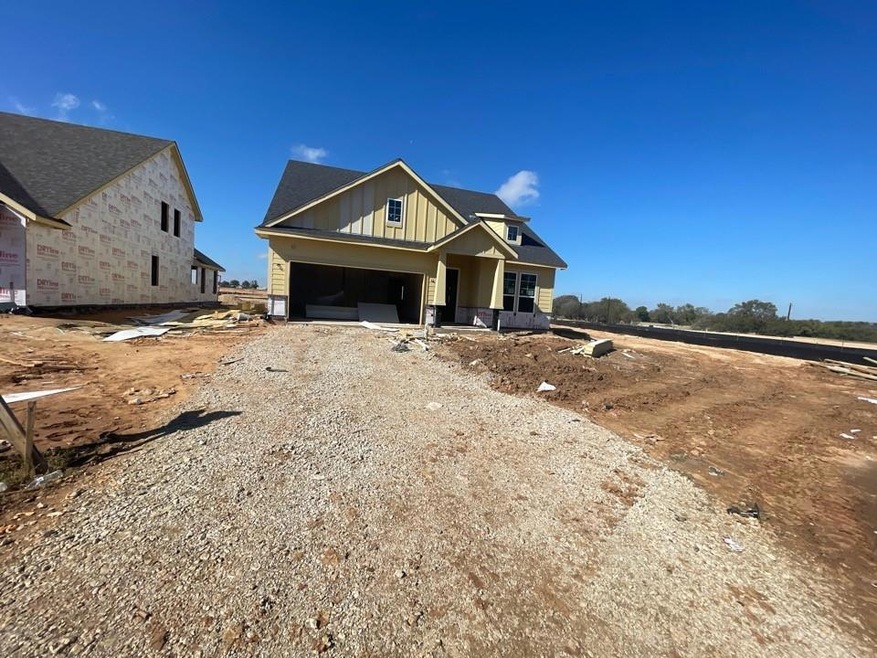 529 Smith Rd, Springtown, TX 76082 - photo 1