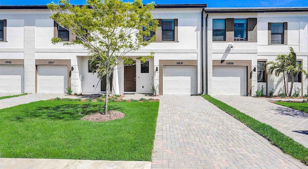 8044 Gulfstream Ct unit Opal, Lakewood Ranch, FL 34202 - photo 1