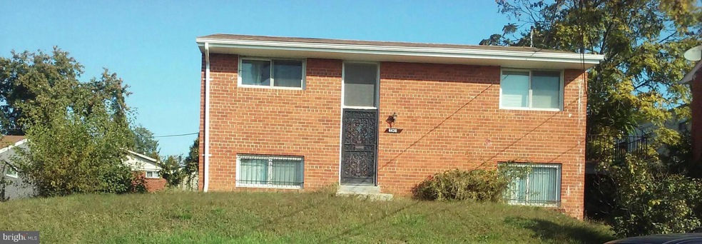 4436 Blaine St NE, Washington, DC 20019 - photo 1