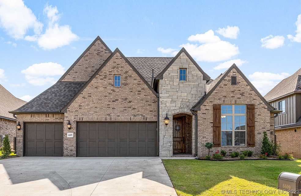 6609 S Fir Ave, Broken Arrow, OK 74011 - photo 1