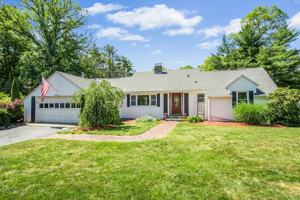 17 Gray Birch Rd, Ashland, MA 01721 - photo 1