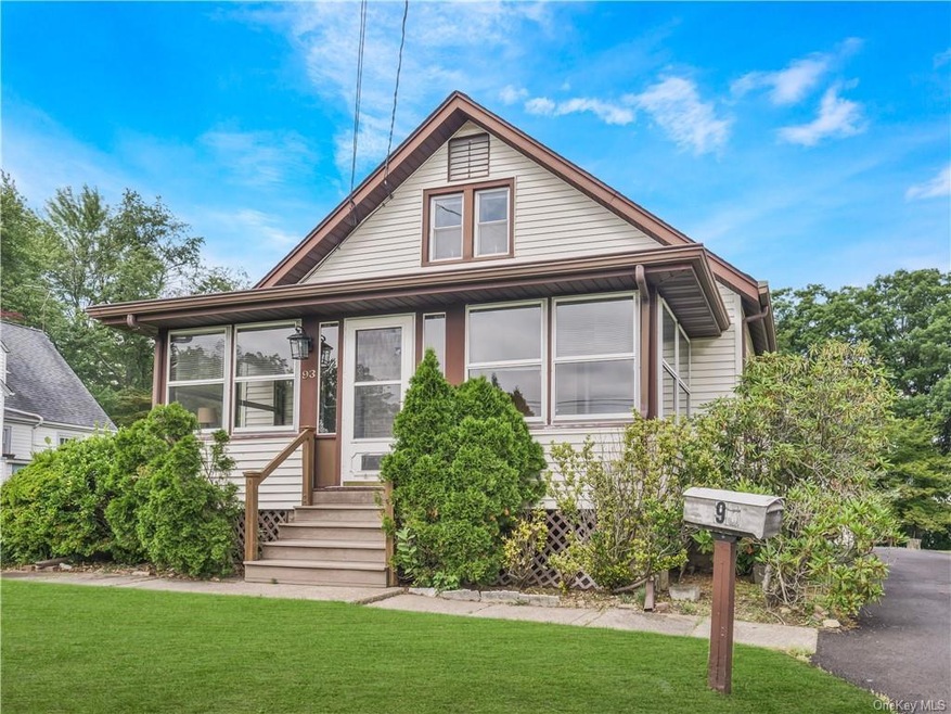 93 Smith St, Nanuet, NY 10954 - photo 1