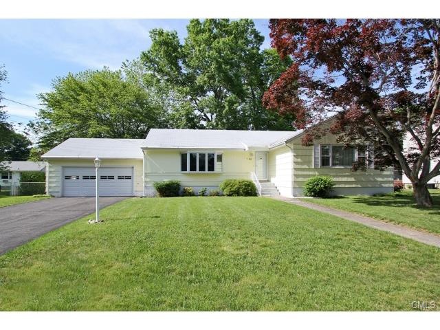 180 Quenby Place, Stratford, CT 06614 - photo 1