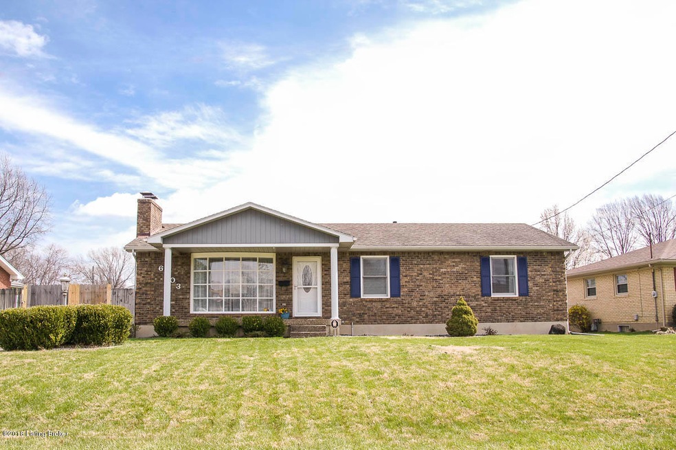 6703 Lunar Dr (32 of 42)