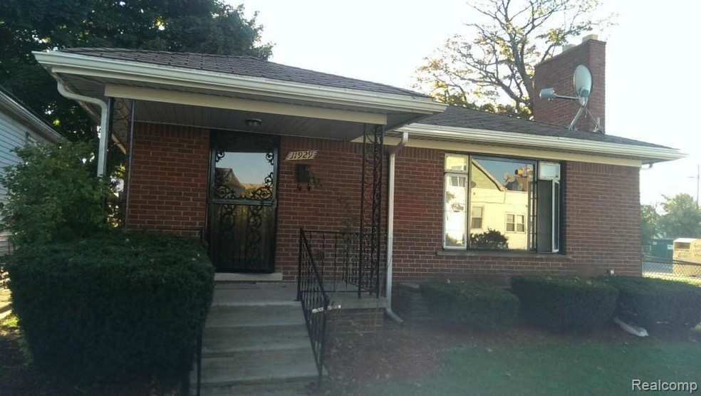 11929 Fleming St, HamtraMcK, MI 48212 - photo 1