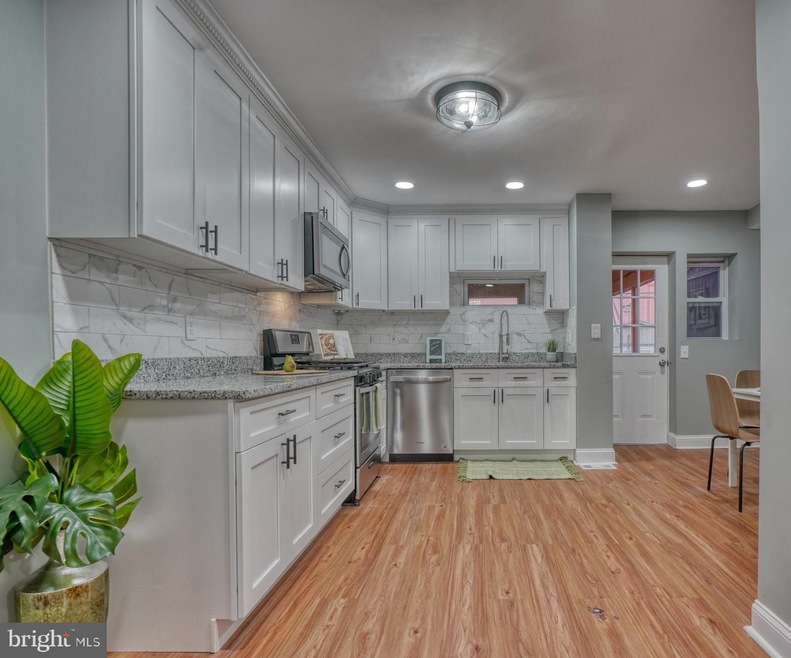 11 S Hawthorne Rd, Middle River, MD 21220 - photo 1