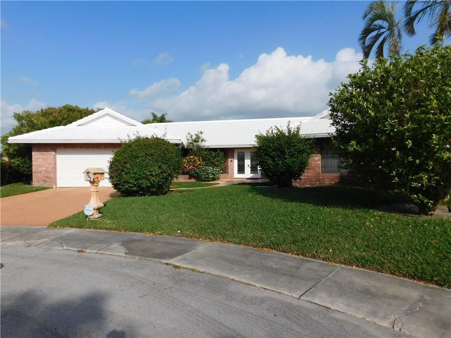 Single Family Home located on cul-de-sac with spec