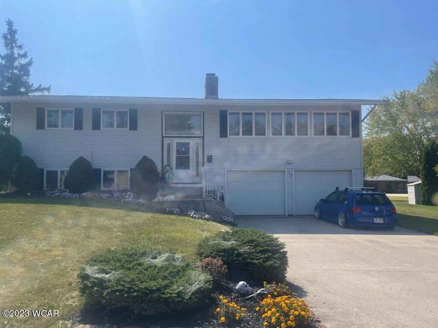 242 Valley Way Exterior (1)