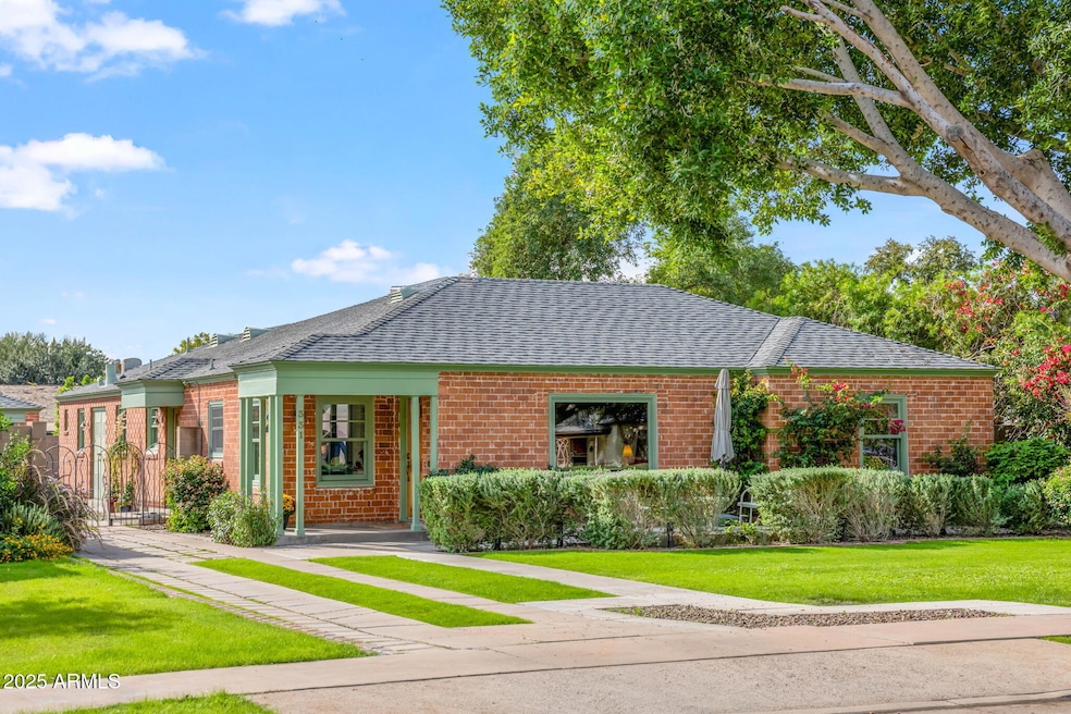 331 W Cambridge Ave, Phoenix, AZ 85003 - photo 1