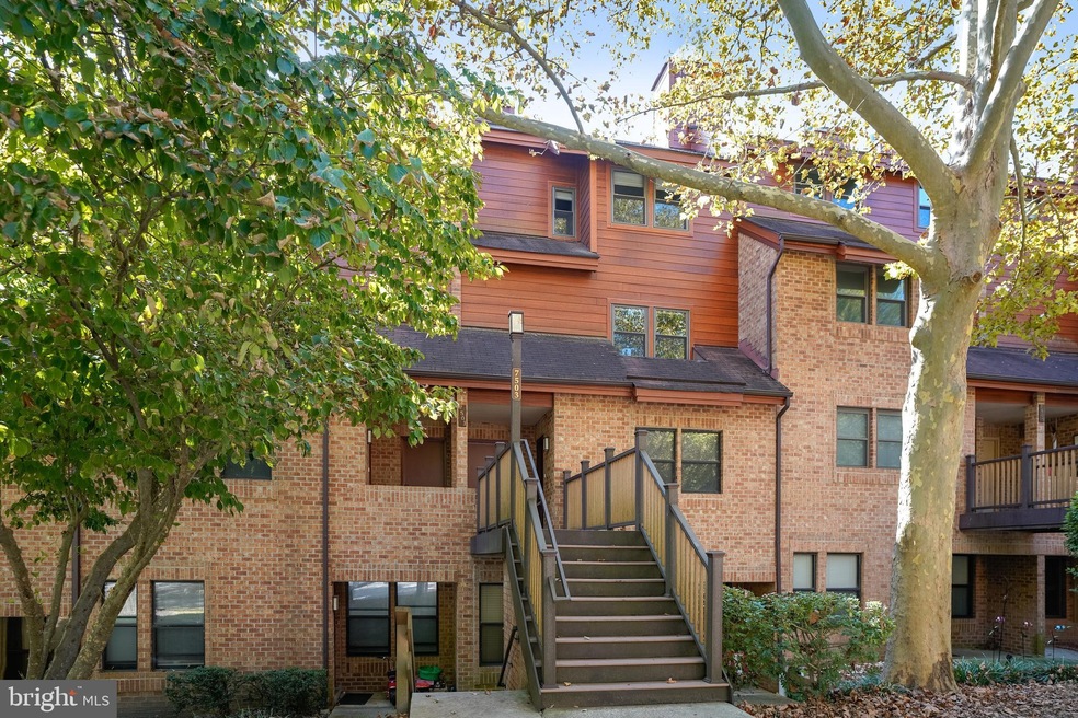 7503 Weather Worn Way unit F, Columbia, MD 21046 - photo 1