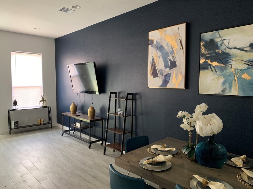 6829 Calhoun Rd, Houston, TX 77021 - photo 1