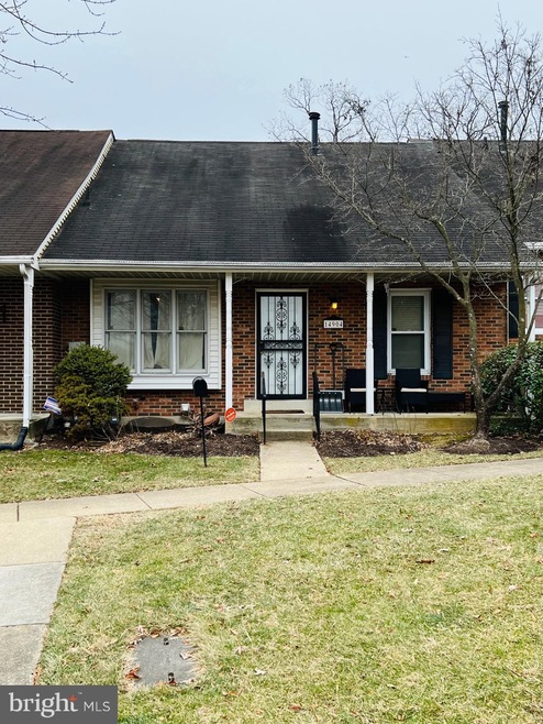 14904 Laurel Oaks Ln, Laurel, MD 20707 - photo 1