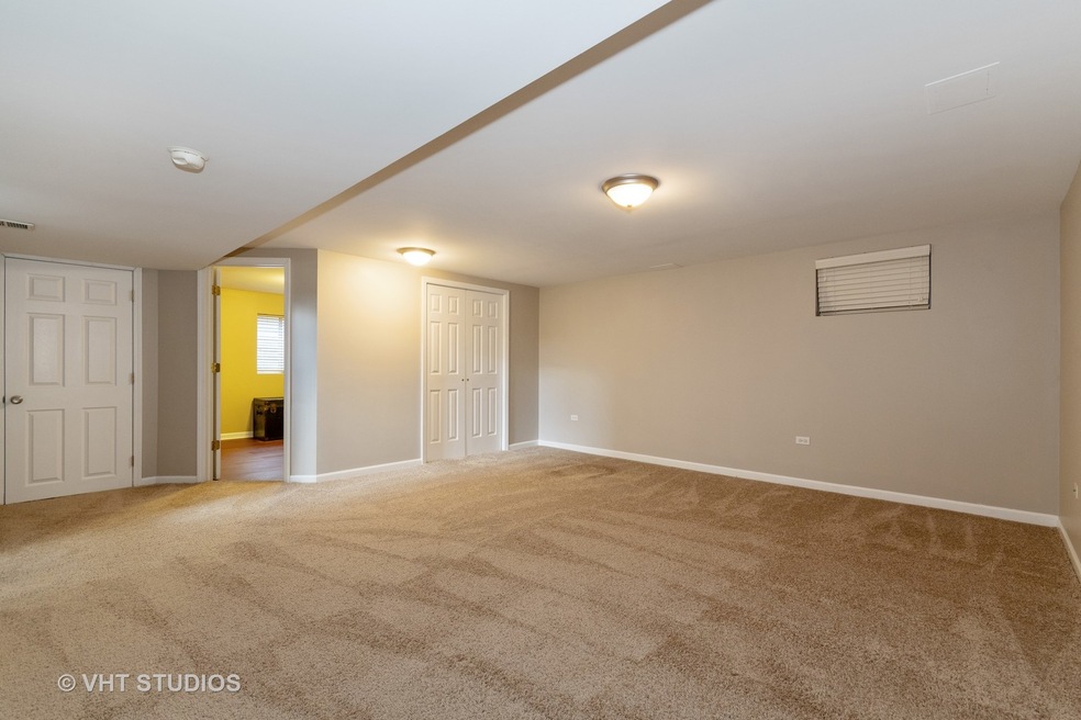 1308 Leawood Ct, Naperville, IL 60564 - photo 1