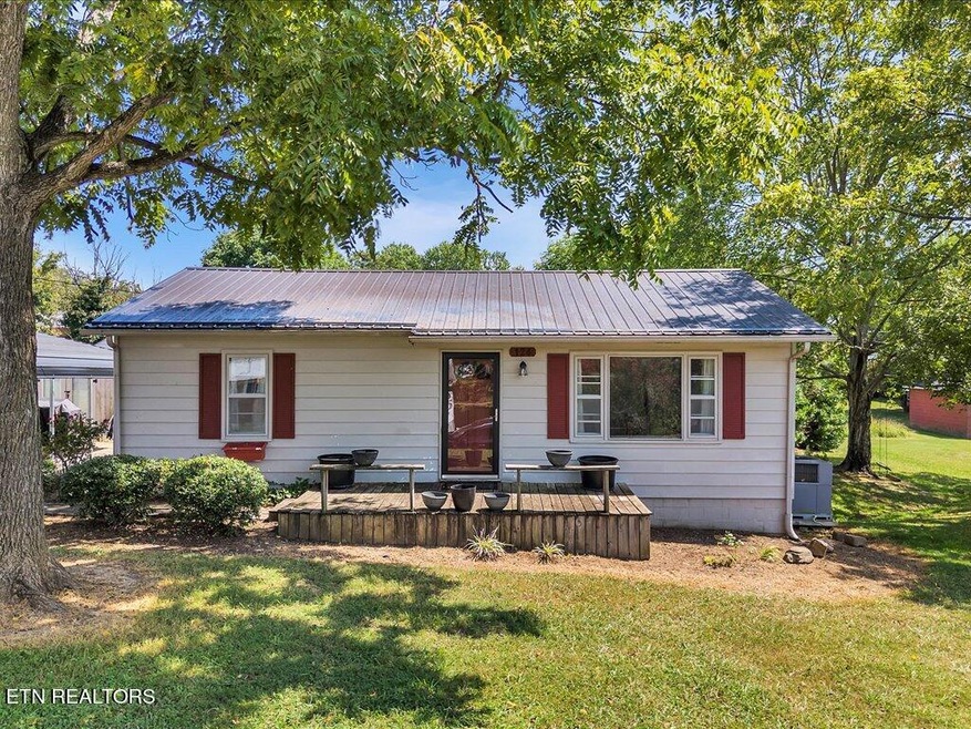 124 Vernon Dr - 1