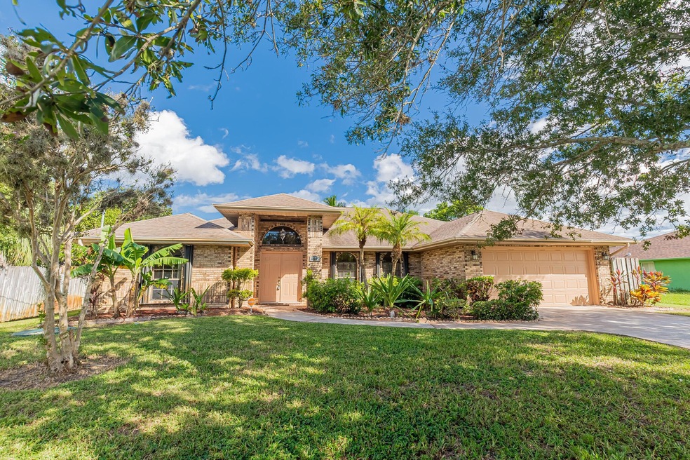 409 SW Whitmore Dr, Port Saint Lucie, FL 34984 - photo 1