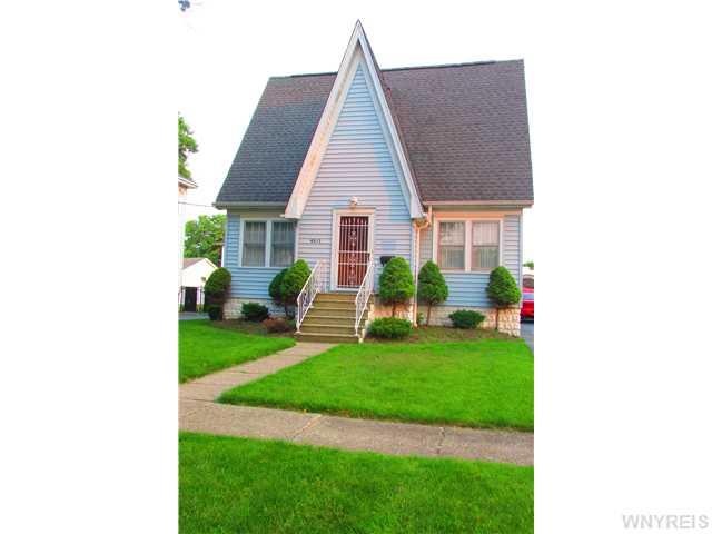 Exterior Front. Welcome to 8513 Munson Ave.