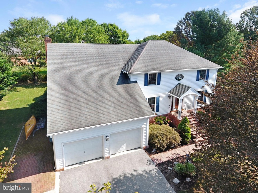 19636 Portsmouth Dr, Hagerstown, MD 21742 - photo 1