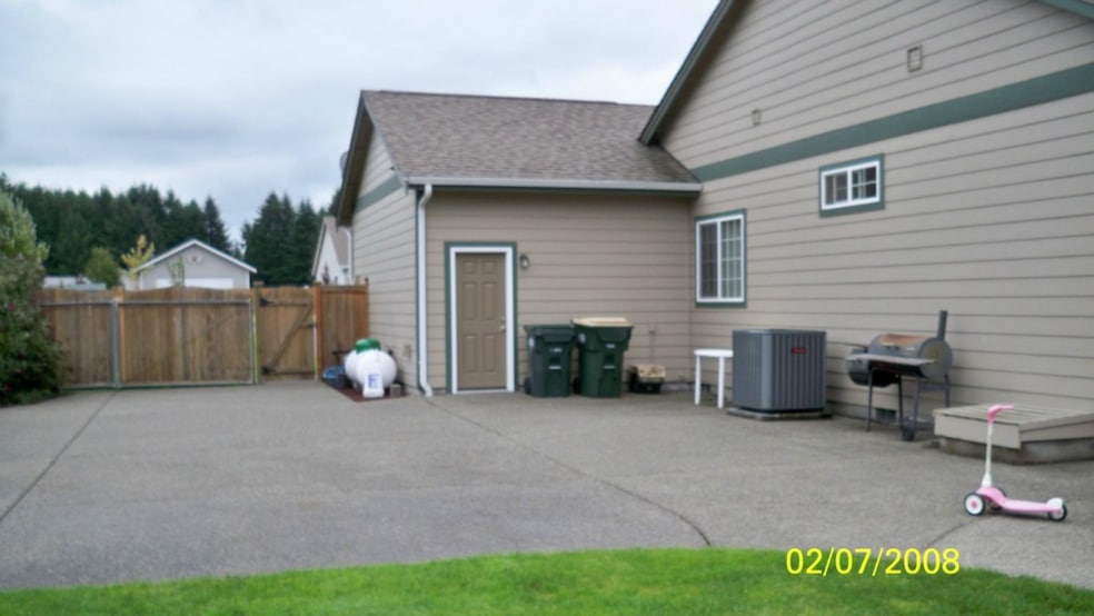 11307 Paradiso Ln SE, Yelm, WA 98597 - photo 1
