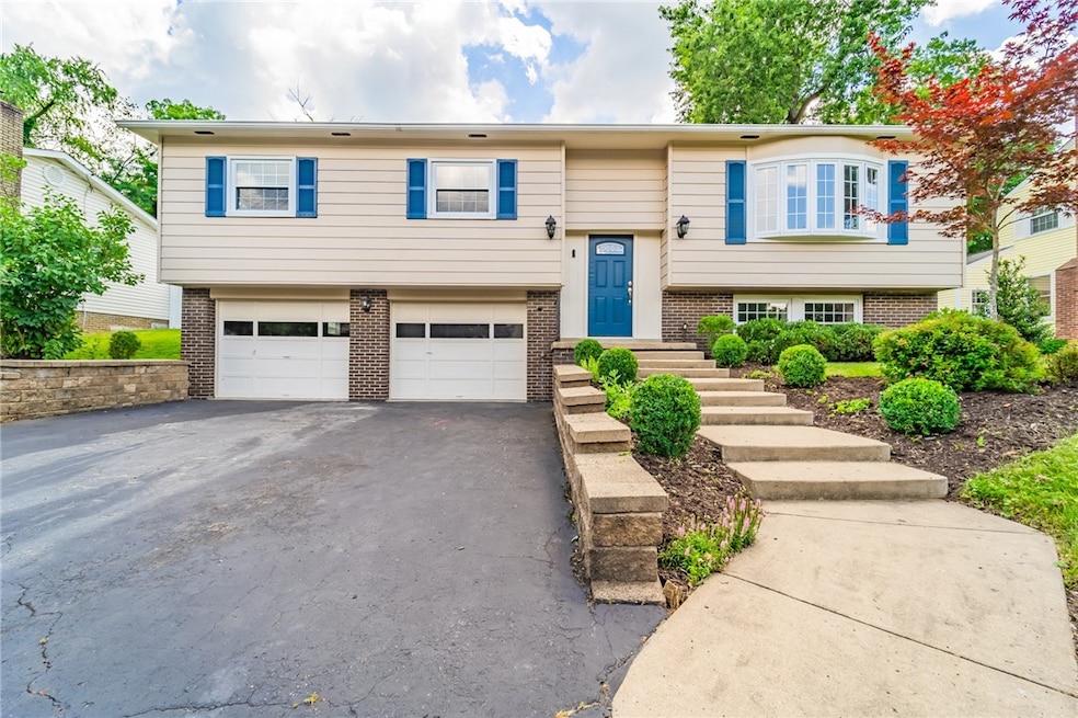 2722 Otterbein Dr, Allison Park, PA 15101 - photo 1