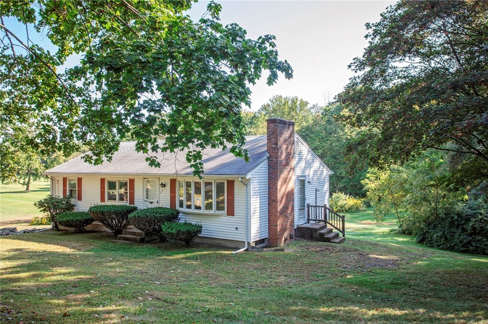 35 Wood St, Rehoboth, MA 02769 - photo 1