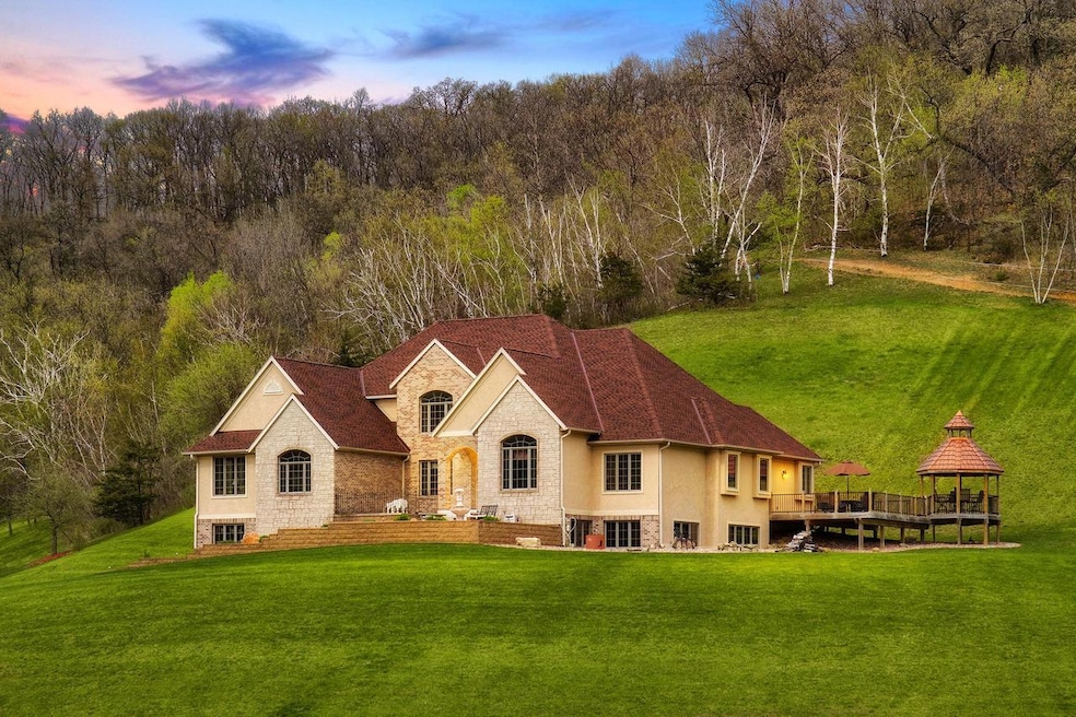 W2790 Pleasant Valley