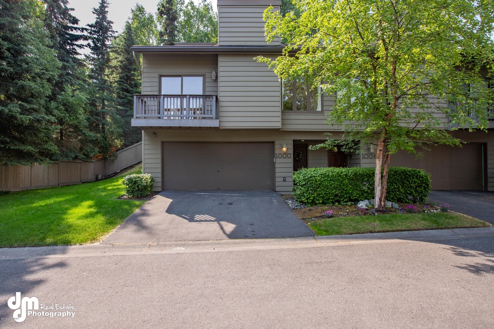 Exterior Front MS_81613-FULL