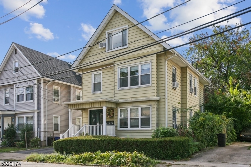 16 Henry St unit 3, Bloomfield, NJ 07003 - photo 1