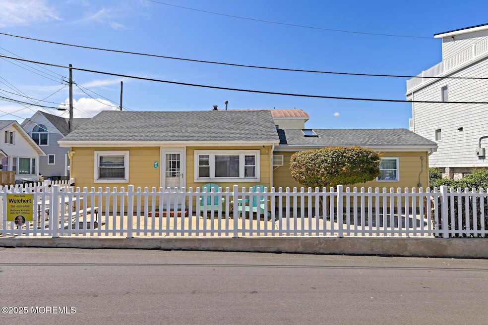 41 Waterview Way, Sea Bright, NJ 07760 - photo 1