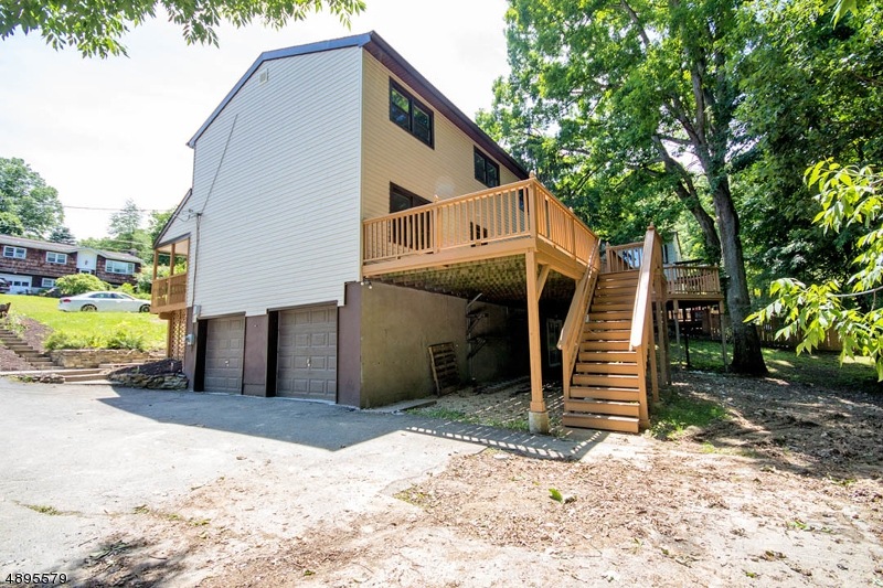 7 Hemlock Dr, Sussex, NJ 07461 - photo 1